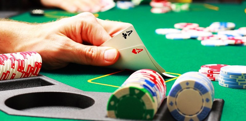 Thông tin về game cược Poker trực tuyến